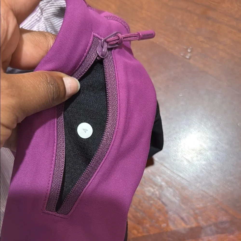 lululemon athletica Black Purple Leggings run for your life crop pockets frill